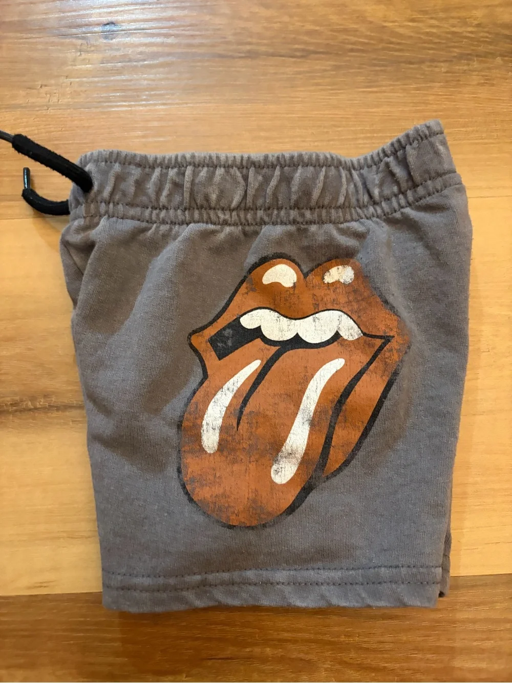 The Rolling Stones Kids Gray Graphic Tee & Shorts Set with Tongue Print